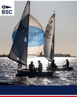 Piratentraoning. Ohne Sonnenschuss in die Sonne, perfektes Wetter, um Spi-Segeln zu lernen.

Fotos @segel_foto