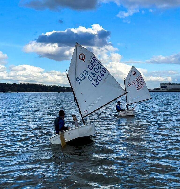 Feriensegeln für Opti und Ilca / Foto: Falco Feindt